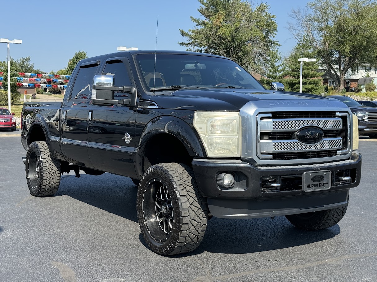 2015 Ford Super Duty F-250 SRW Vehicle Photo in BOONVILLE, IN 47601-9633