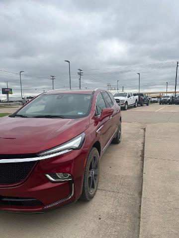 2024 Buick Enclave Vehicle Photo in Ennis, TX 75119-5114