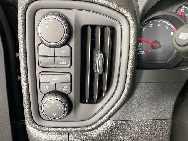 2024 Chevrolet Silverado 1500 Vehicle Photo in ALLIANCE, OH 44601-4622