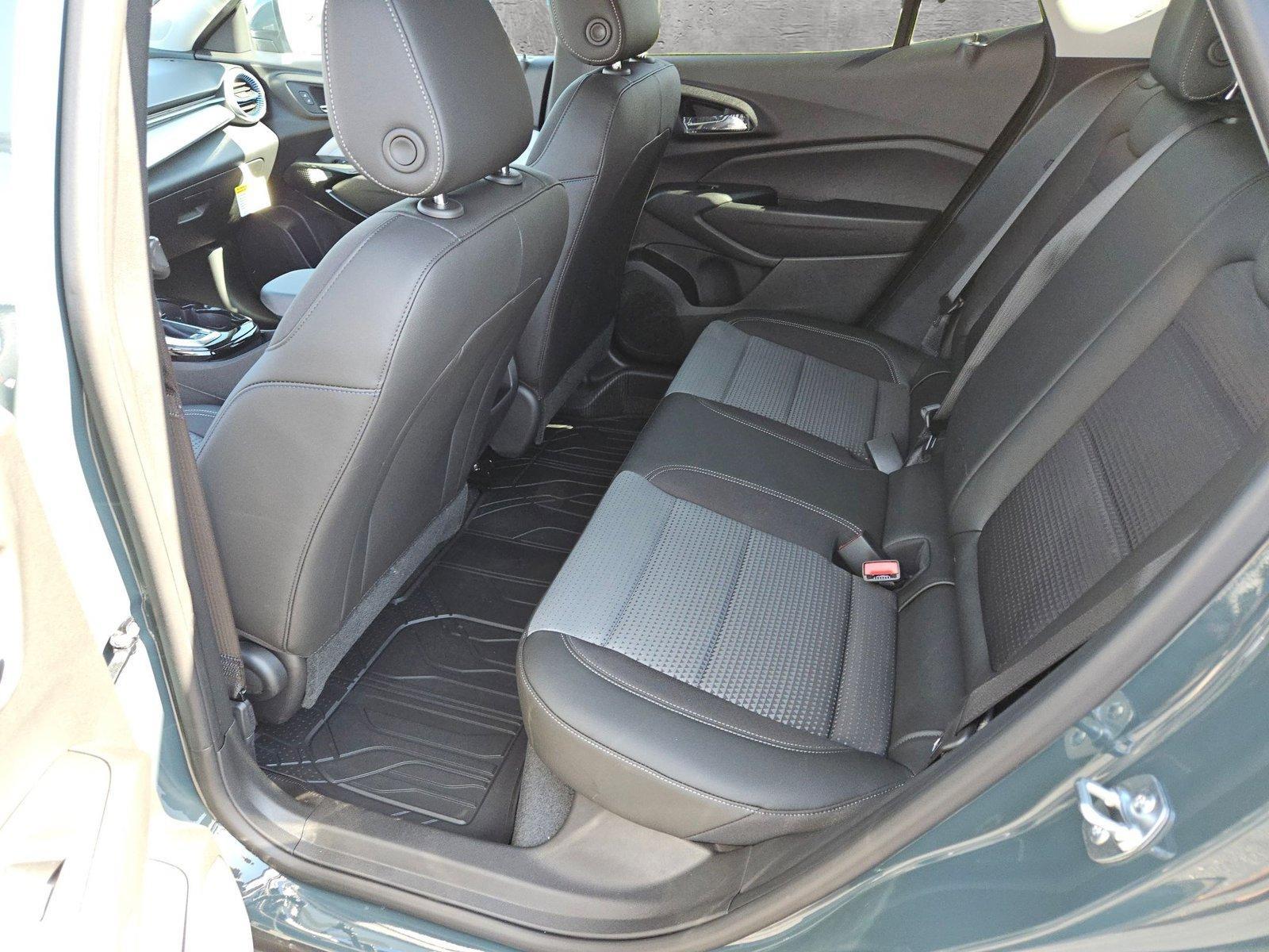 2025 Chevrolet Trax Vehicle Photo in MESA, AZ 85206-4395