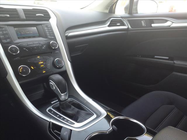 2014 Ford Fusion Vehicle Photo in DENTON, TX 76210-9321