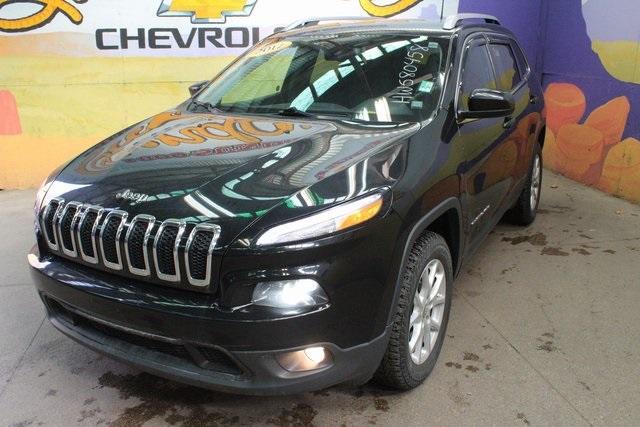 2017 Jeep Cherokee Vehicle Photo in GRAND LEDGE, MI 48837-9199