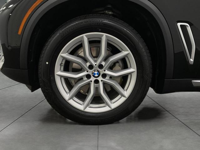 2022 BMW X5 xDrive40i Vehicle Photo in Appleton, WI 54913