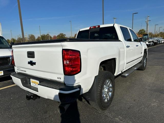 2018 Chevrolet Silverado 3500 HD Vehicle Photo in COLUMBIA, MO 65203-3903