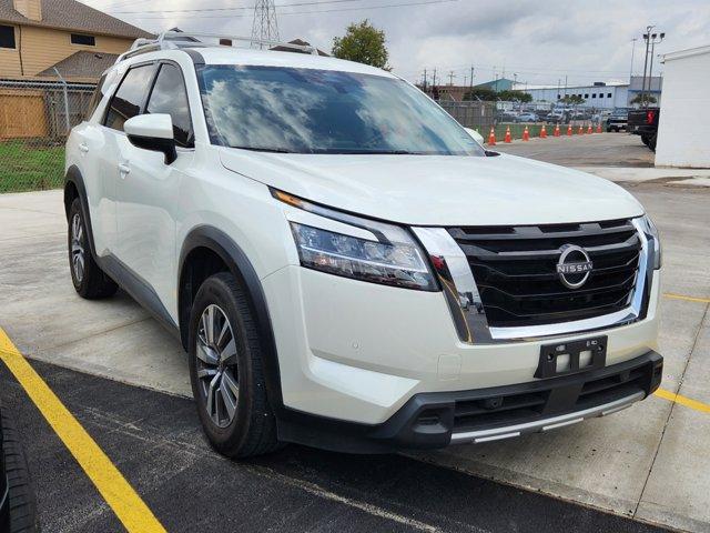 2023 Nissan Pathfinder Vehicle Photo in SUGAR LAND, TX 77478-0000