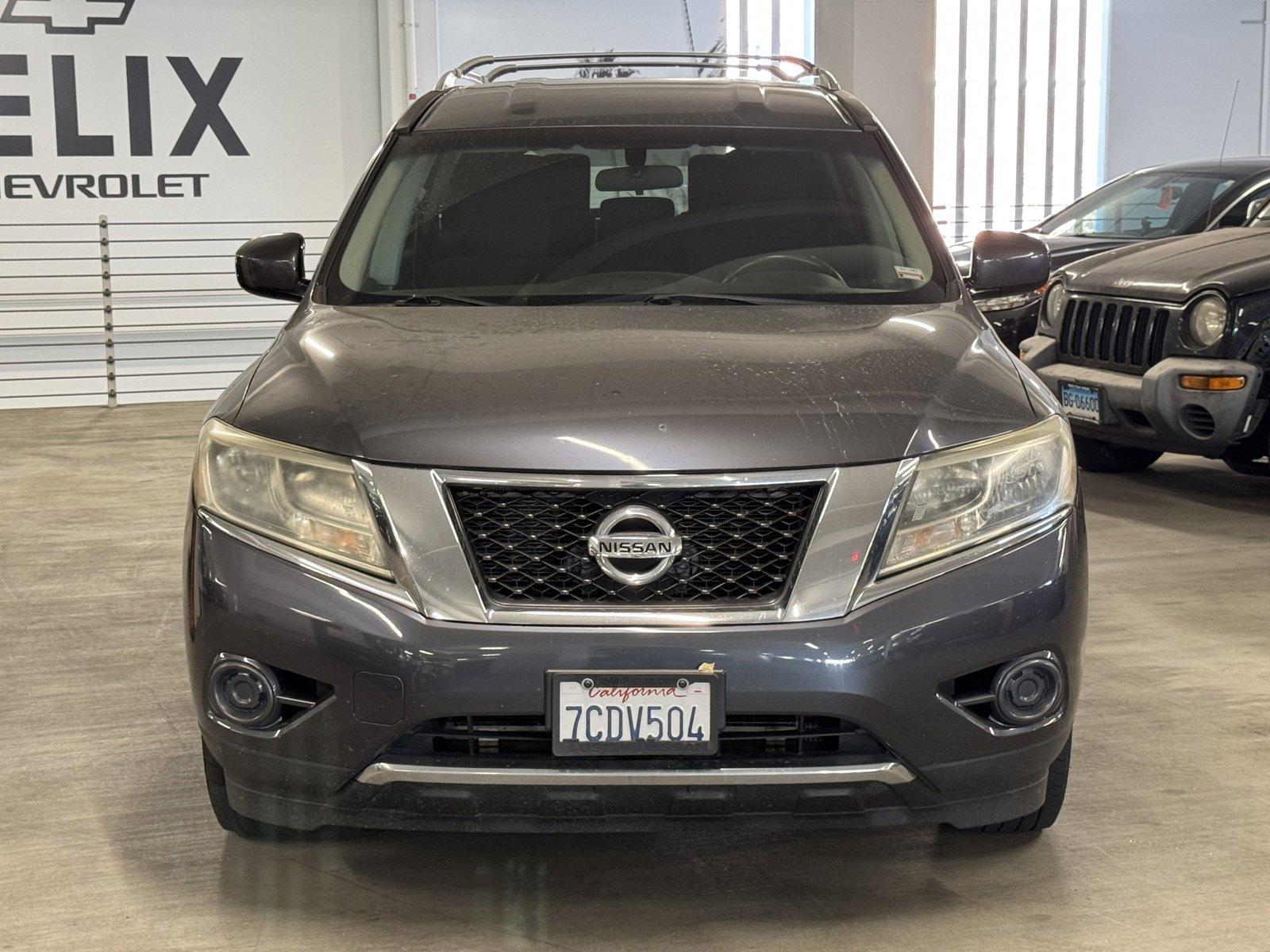 2013 Nissan Pathfinder Vehicle Photo in LOS ANGELES, CA 90007-3794