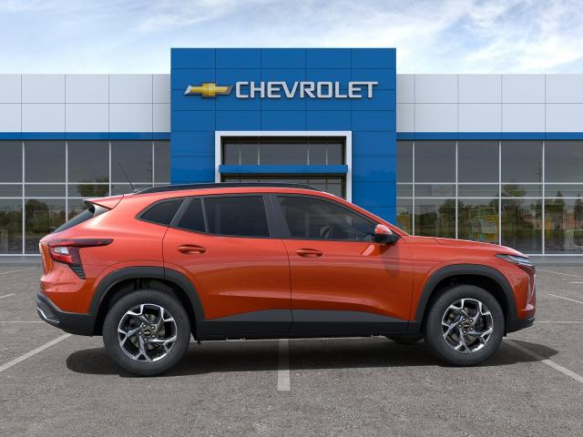 2024 Chevrolet Trax Vehicle Photo in MASSENA, NY 13662-2255