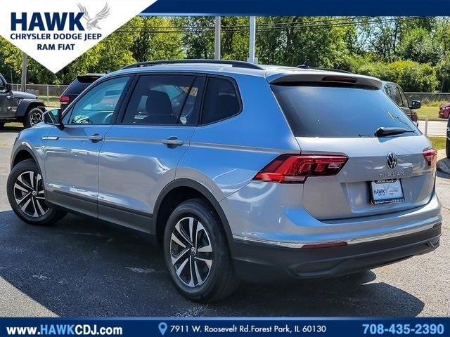 2024 Volkswagen Tiguan Vehicle Photo in Saint Charles, IL 60174