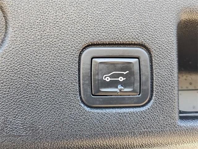 2020 Chevrolet Equinox Vehicle Photo in GRAND BLANC, MI 48439-8139