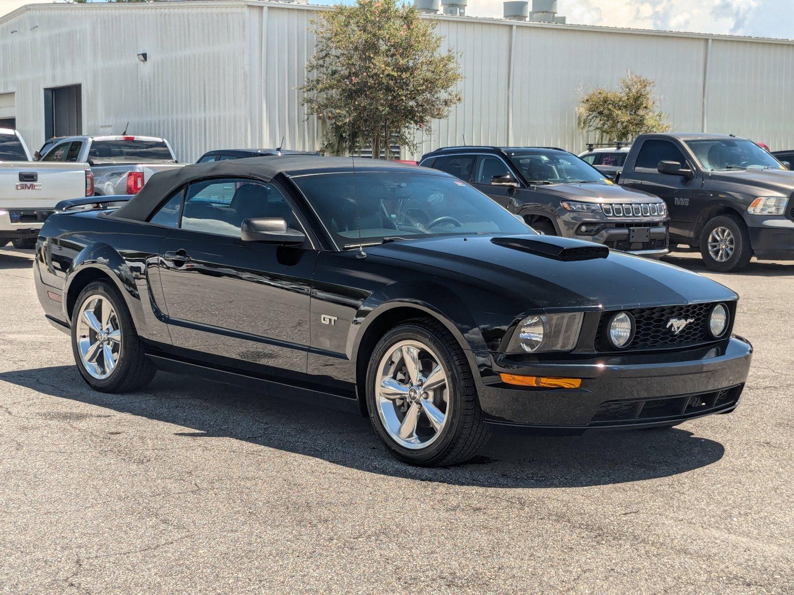 2008 Ford Mustang Vehicle Photo in St. Petersburg, FL 33713