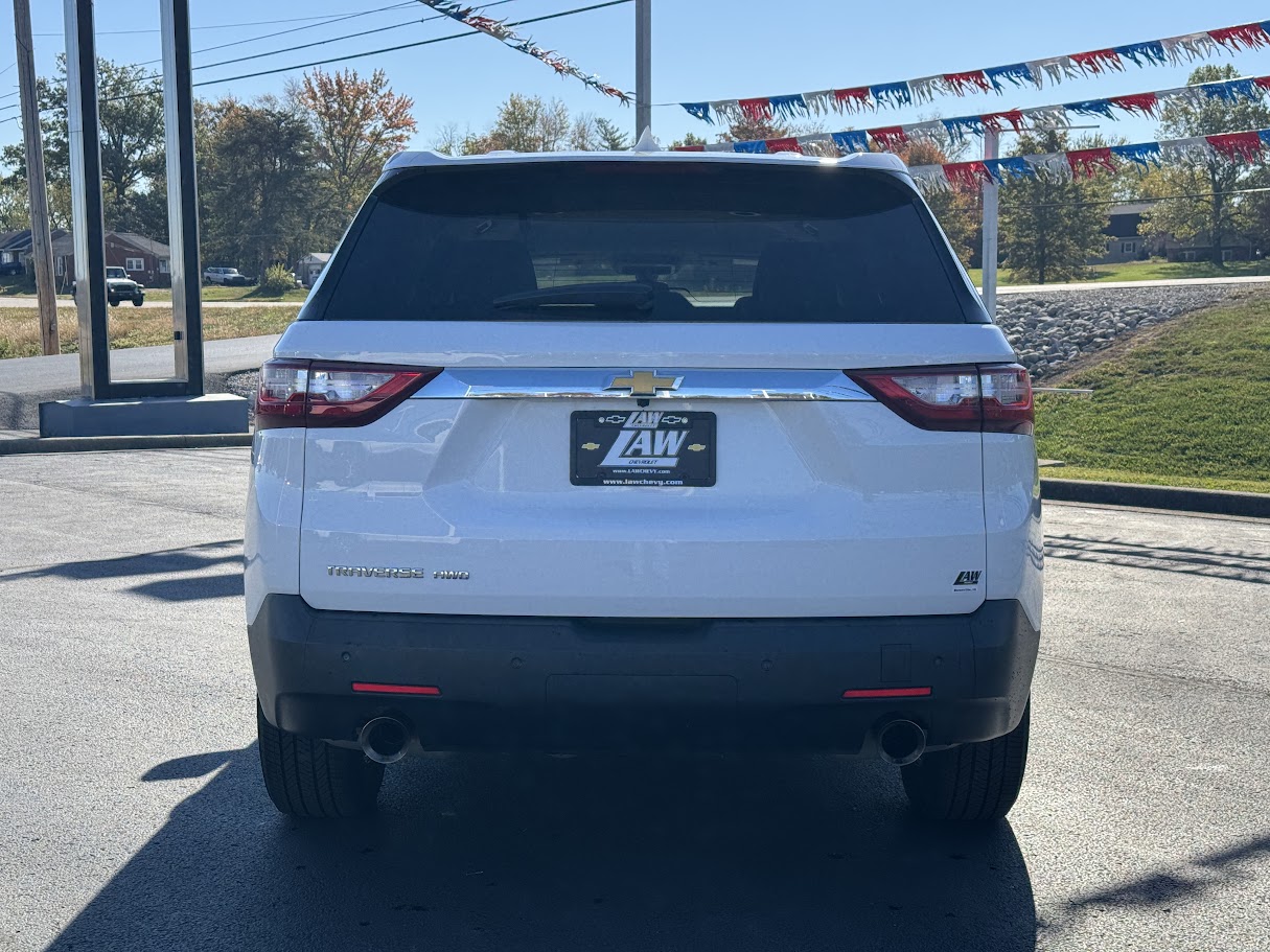 2019 Chevrolet Traverse Vehicle Photo in BOONVILLE, IN 47601-9633