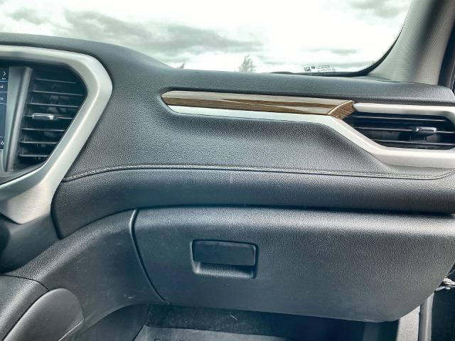 2021 GMC Acadia Vehicle Photo in WILLIAMSVILLE, NY 14221-2883