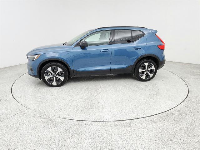 2024 Volvo XC40 Vehicle Photo in Grapevine, TX 76051