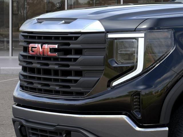 2024 GMC Sierra 1500 Vehicle Photo in LEOMINSTER, MA 01453-2952