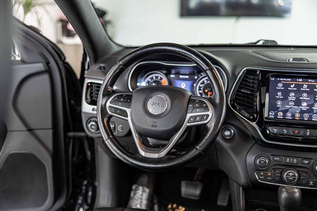 2020 Jeep Cherokee Vehicle Photo in Saint Charles, IL 60174