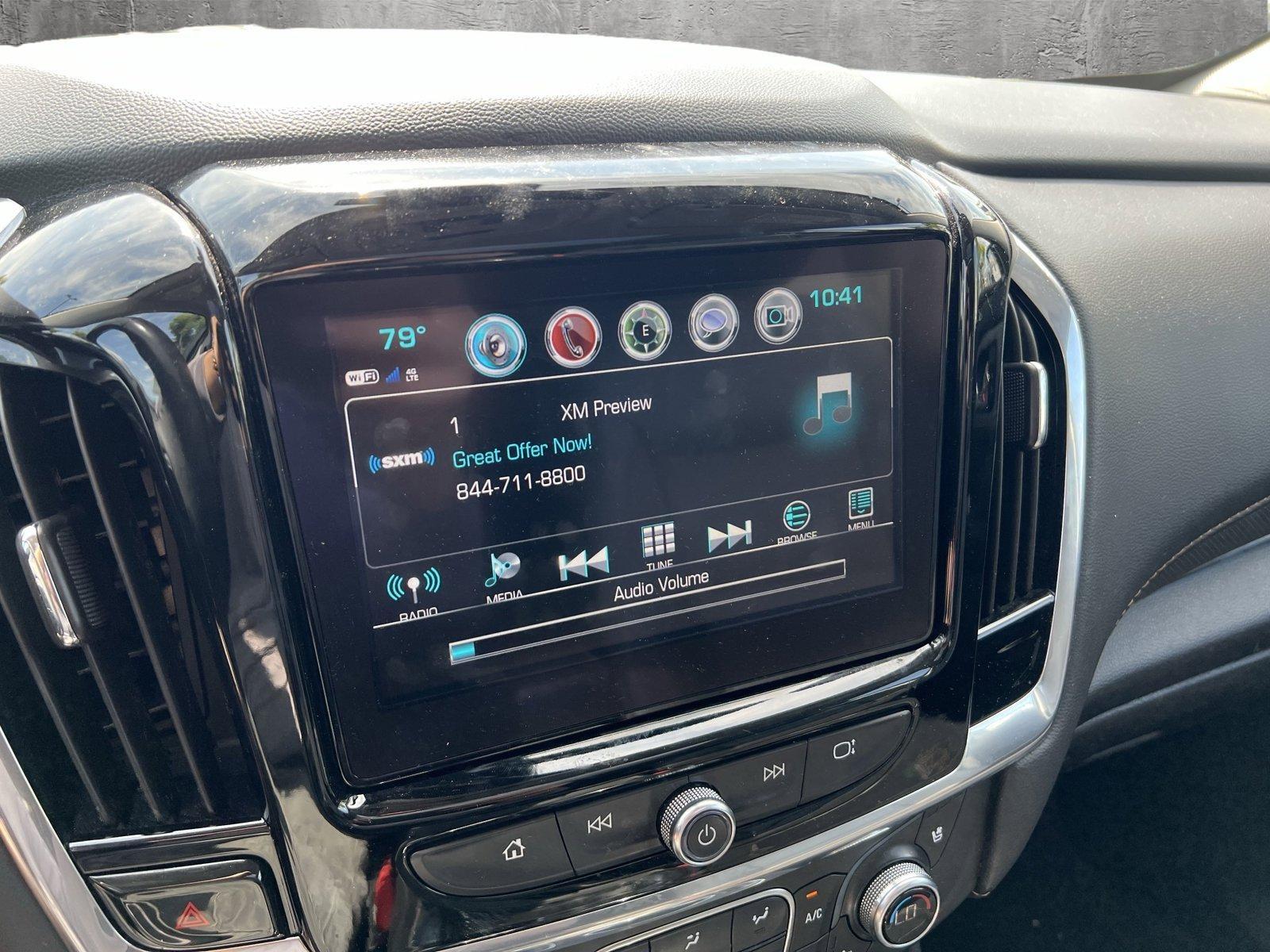 2019 Chevrolet Traverse Vehicle Photo in VALENCIA, CA 91355-1705