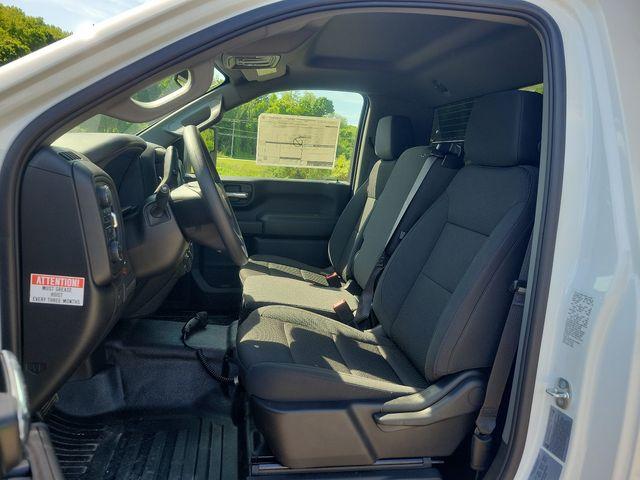 2024 Chevrolet Silverado 3500 HD Chassis Cab Vehicle Photo in PAWLING, NY 12564-3219