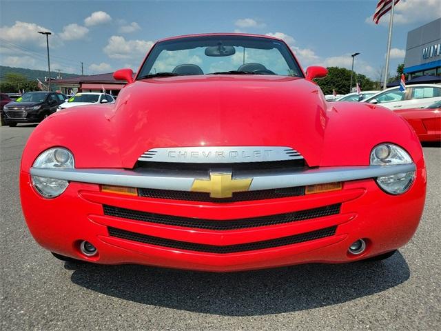 Used 2004 Chevrolet SSR LS with VIN 1GCES14P54B105186 for sale in Wind Gap, PA