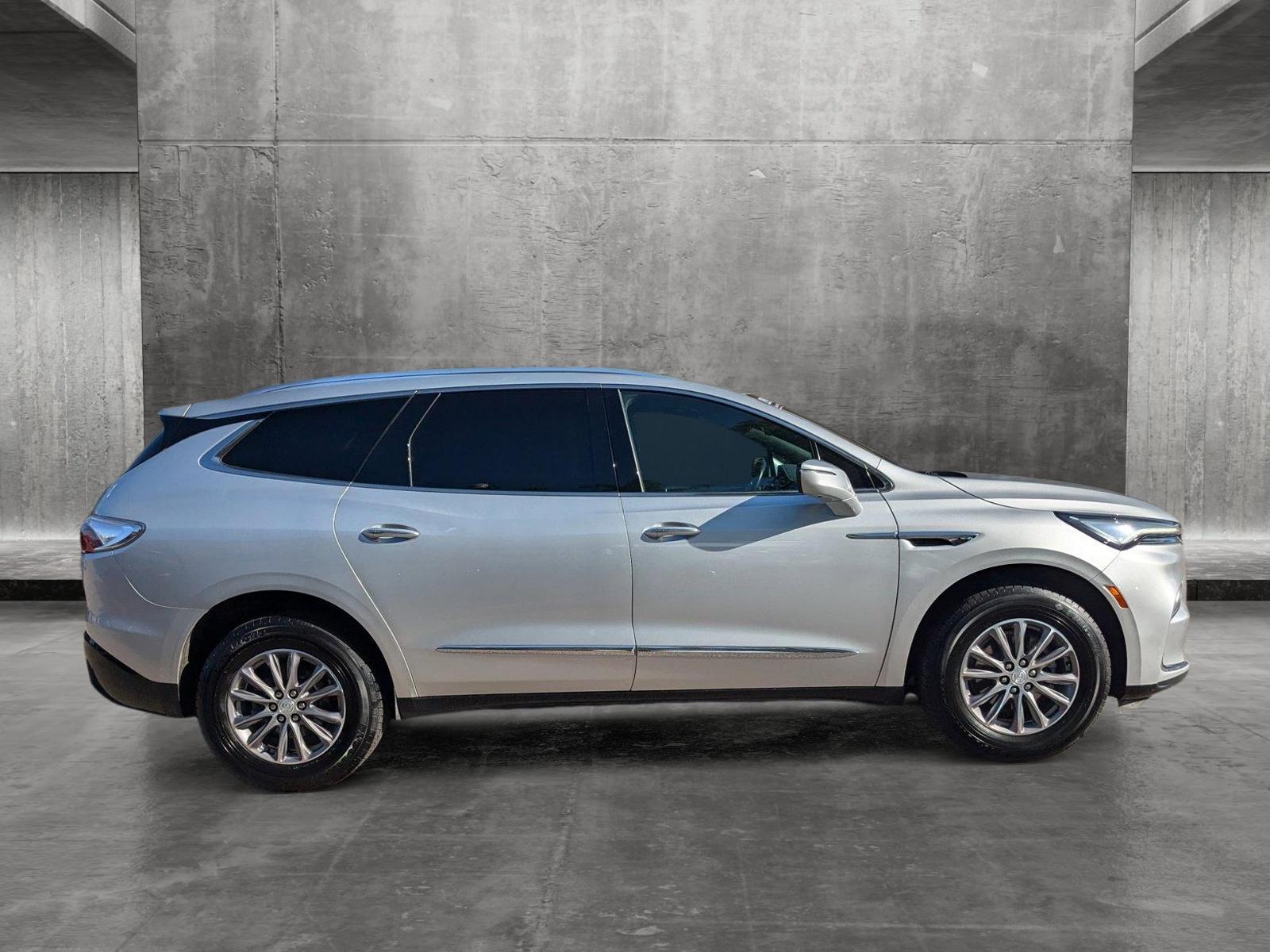 2022 Buick Enclave Vehicle Photo in LONE TREE, CO 80124-2750