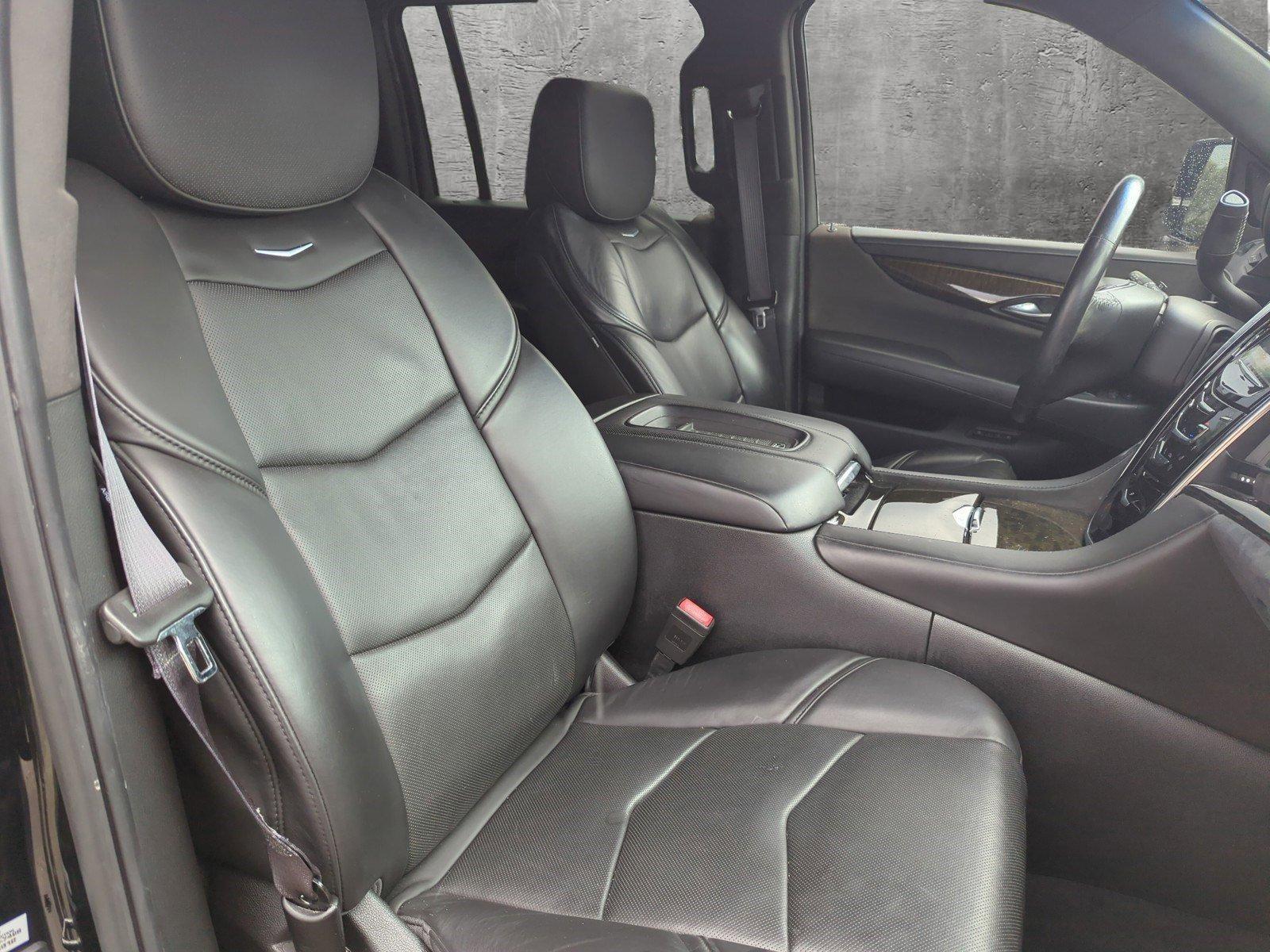 2016 Cadillac Escalade ESV Vehicle Photo in Margate, FL 33063