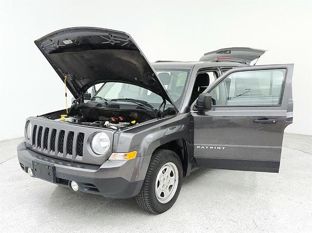 2016 Jeep Patriot Vehicle Photo in Grapevine, TX 76051