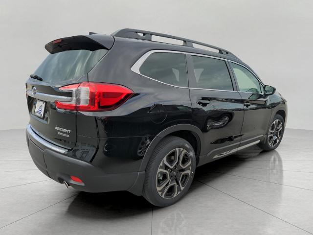 2024 Subaru Ascent Vehicle Photo in Green Bay, WI 54304