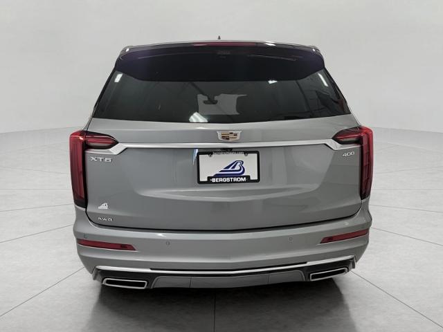 2024 Cadillac XT6 Vehicle Photo in GREEN BAY, WI 54303-3330