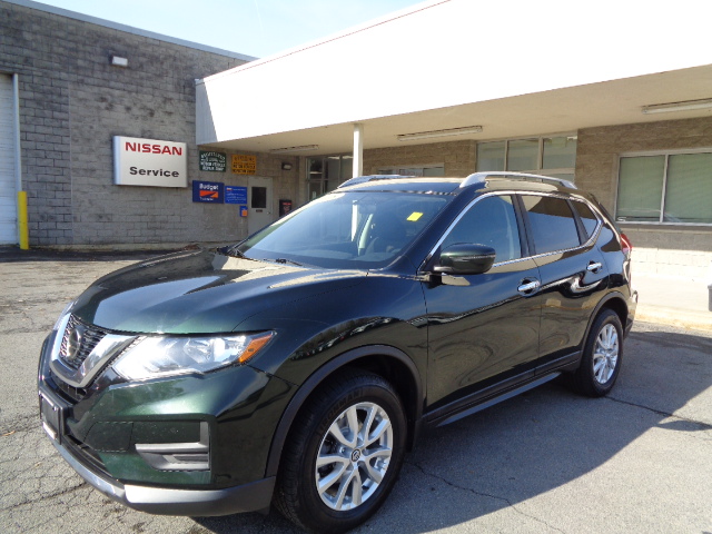 Used 2018 Nissan Rogue SV with VIN 5N1AT2MV1JC791812 for sale in Johnstown, NY