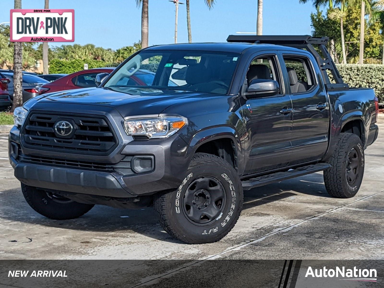 2019 Toyota Tacoma 2WD Vehicle Photo in Davie, FL 33331