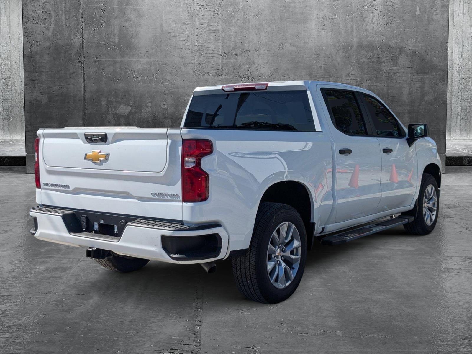 2025 Chevrolet Silverado 1500 Vehicle Photo in MIAMI, FL 33134-2699