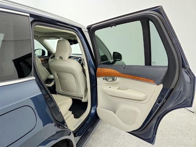 2019 Volvo XC90 Vehicle Photo in Grapevine, TX 76051