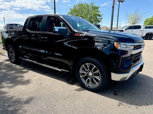 2024 Chevrolet Silverado 1500 Vehicle Photo in GREELEY, CO 80634-4125