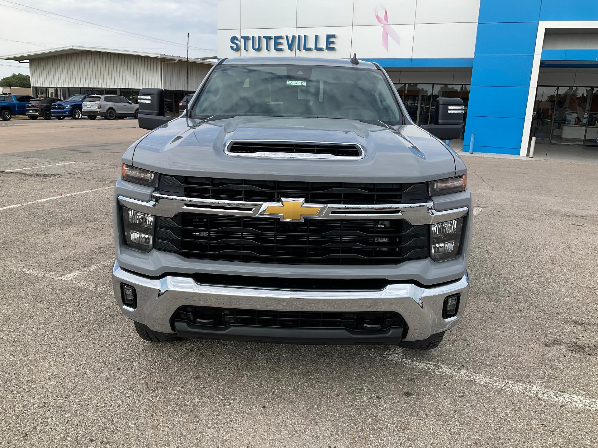 2024 Chevrolet Silverado 2500 HD Vehicle Photo in PONCA CITY, OK 74601-1036