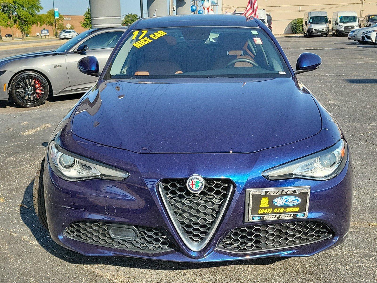 2017 Alfa Romeo Giulia Vehicle Photo in Saint Charles, IL 60174