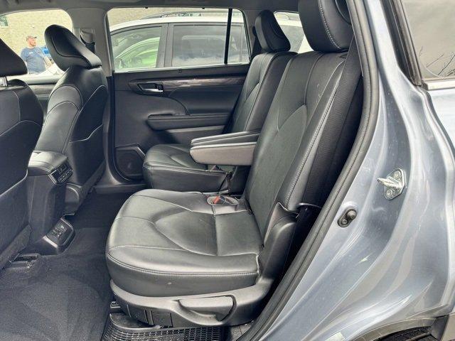 2022 Toyota Highlander Vehicle Photo in Flemington, NJ 08822