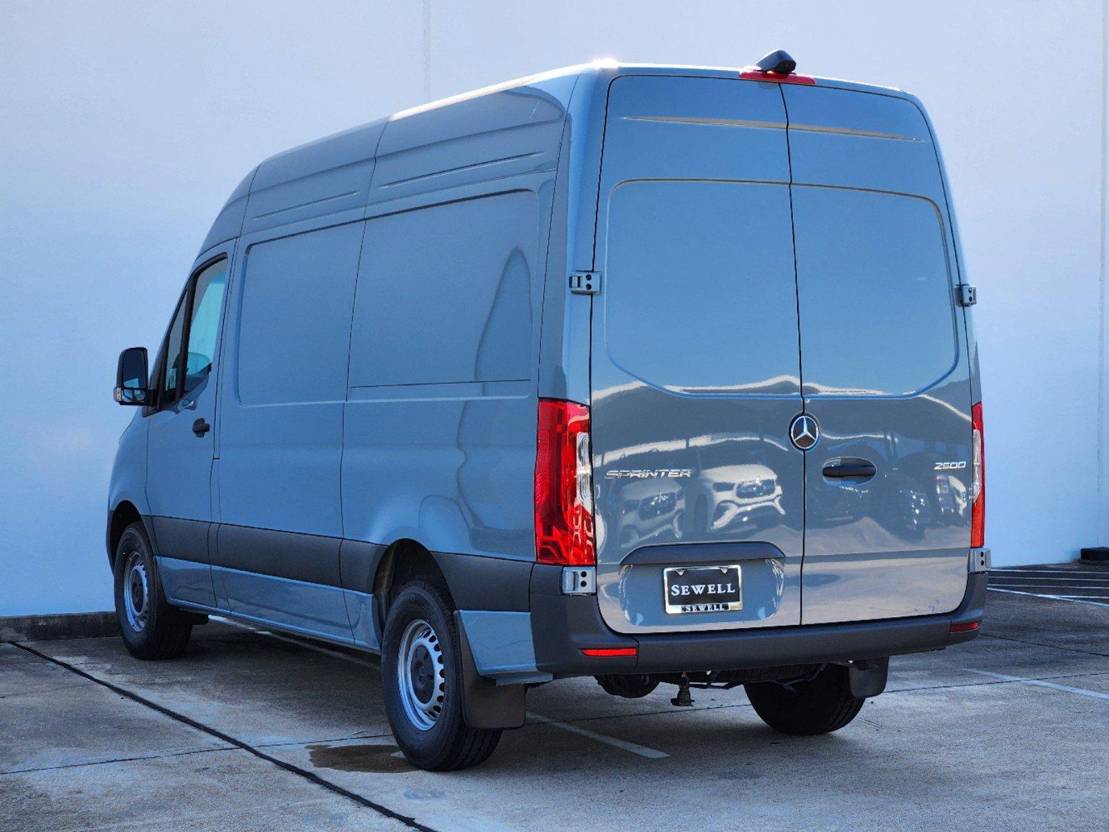 2025 Mercedes-Benz Sprinter Cargo Van Vehicle Photo in HOUSTON, TX 77079