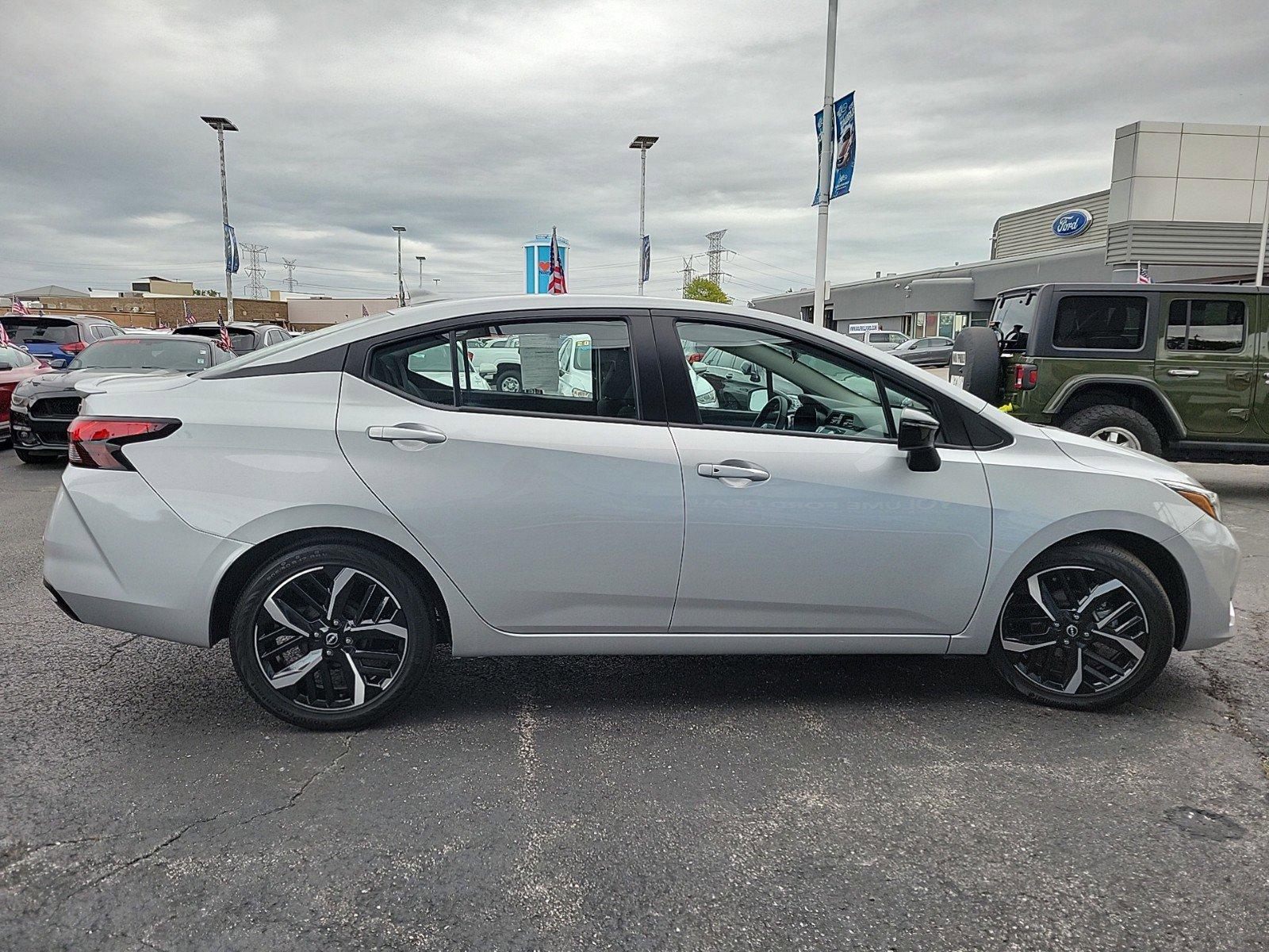 2024 Nissan Versa Vehicle Photo in Saint Charles, IL 60174