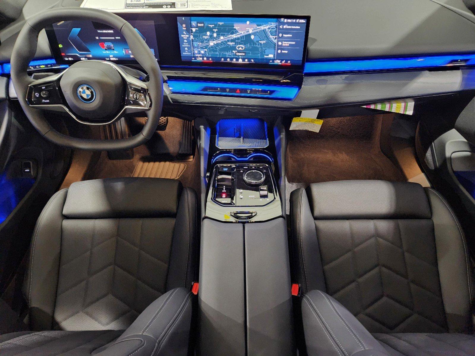 2024 BMW i5 Vehicle Photo in GRAPEVINE, TX 76051