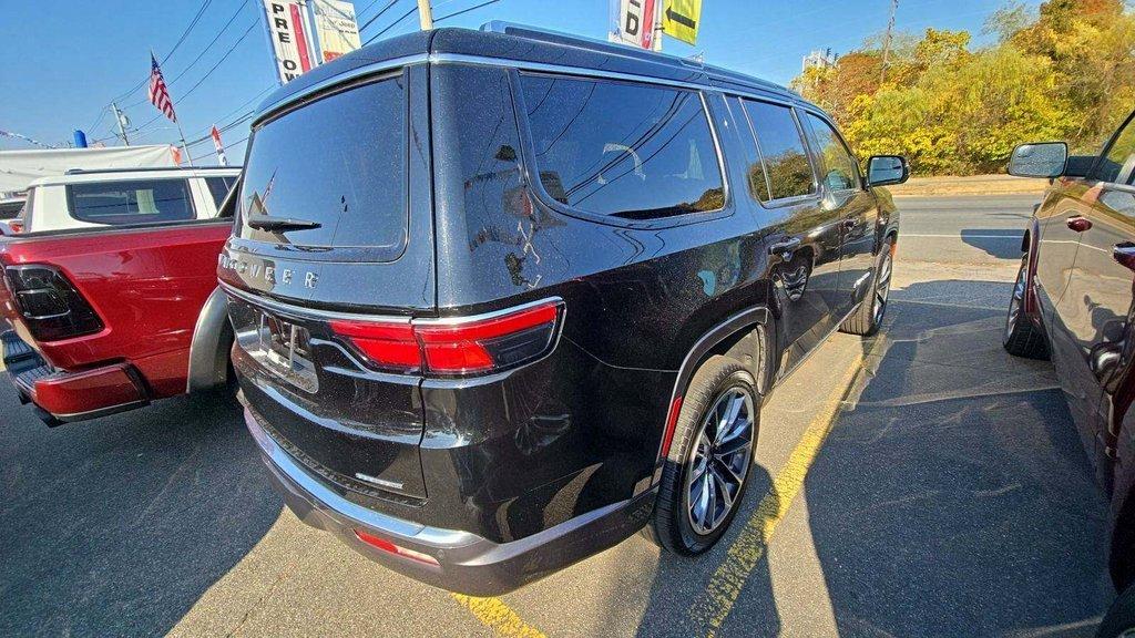 2022 Jeep Wagoneer Vehicle Photo in AKRON, OH 44303-2185