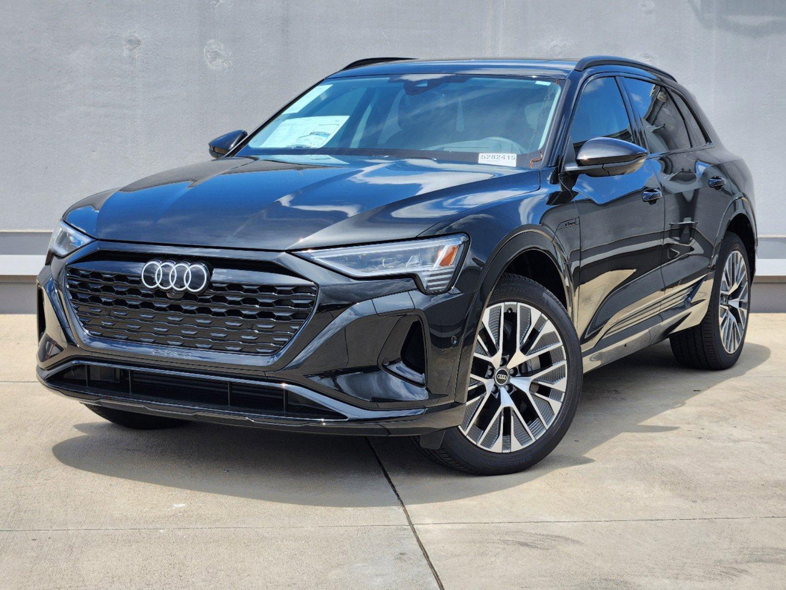 2024 Audi Q8 e-tron Vehicle Photo in SUGAR LAND, TX 77478