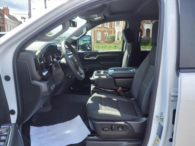 2024 Chevrolet Silverado 2500 HD Vehicle Photo in INDIANA, PA 15701-1897