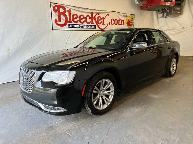 Used 2017 Chrysler 300 Limited with VIN 2C3CCAAG1HH639148 for sale in Red Springs, NC