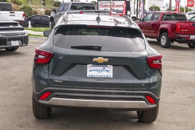 2025 Chevrolet Trax Vehicle Photo in VENTURA, CA 93003-8585