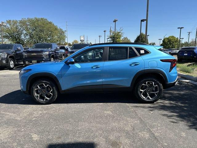 2025 Chevrolet Trax Vehicle Photo in GREELEY, CO 80634-4125