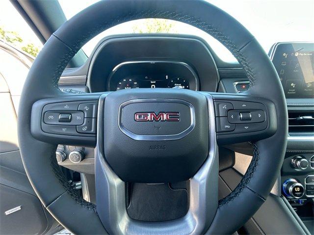 2024 GMC Yukon XL Vehicle Photo in BOWLING GREEN, KY 42104-4102