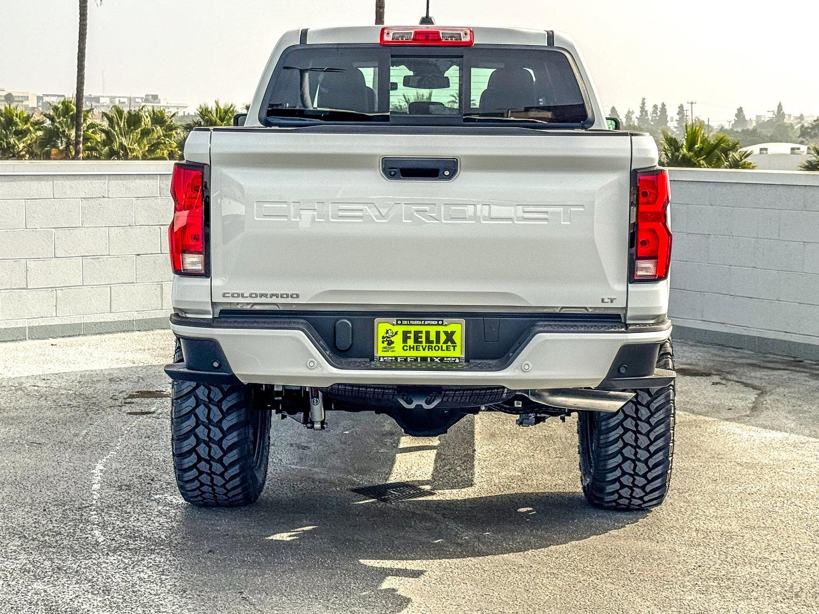 2024 Chevrolet Colorado Vehicle Photo in LOS ANGELES, CA 90007-3794