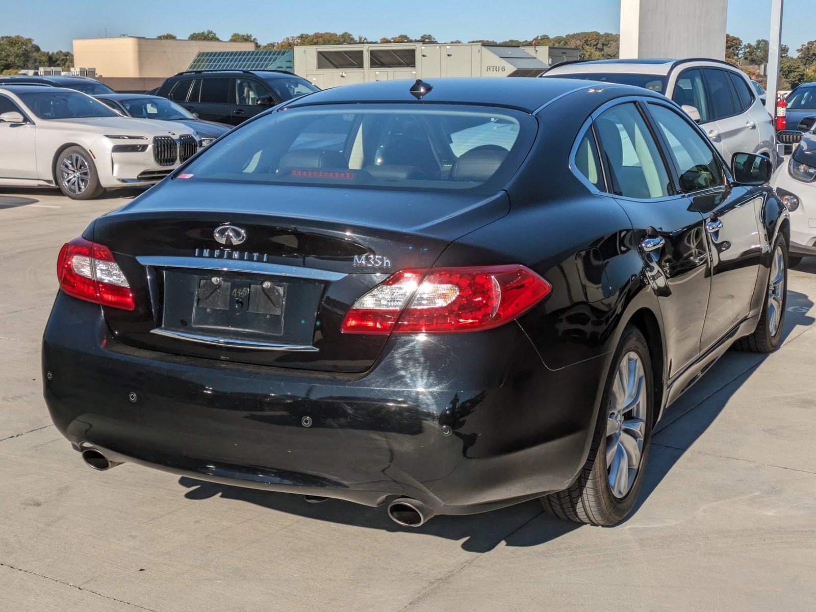 2013 INFINITI M35h Vehicle Photo in Rockville, MD 20852