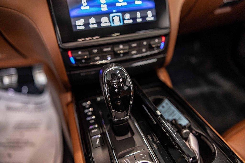 2018 Maserati Quattroporte Vehicle Photo in Saint Charles, IL 60174