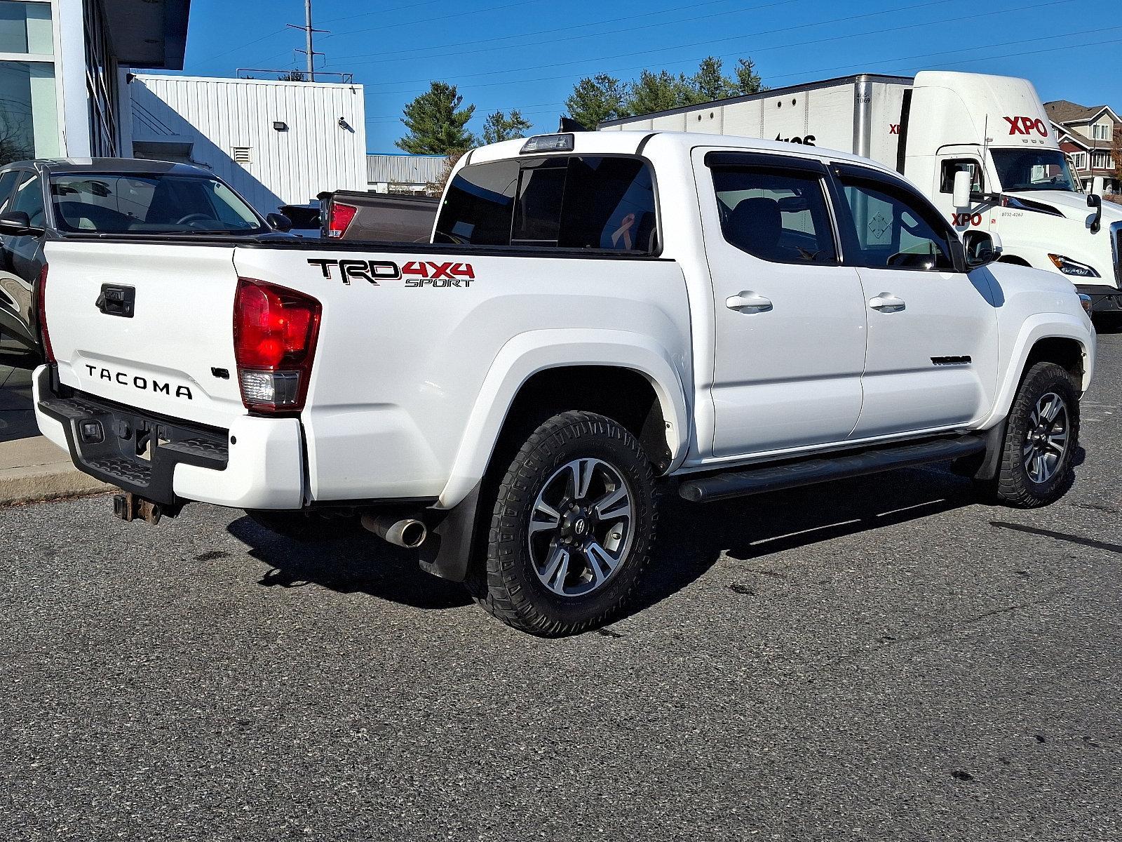 2017 Toyota TACO Vehicle Photo in BETHLEHEM, PA 18017-9401