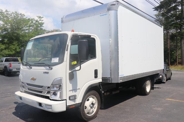 2024 Chevrolet Low Cab Forward 4500 Vehicle Photo in MONTICELLO, NY 12701-3853